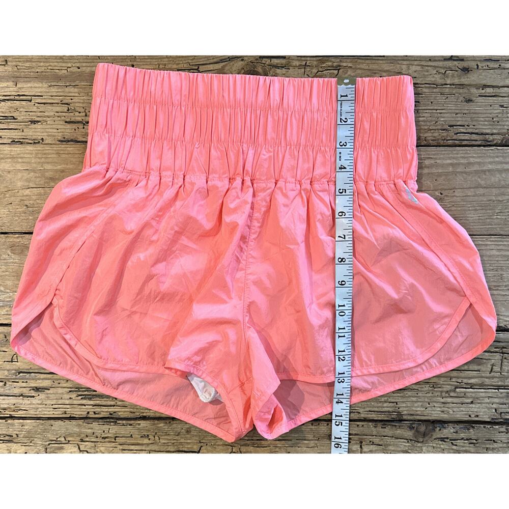 Free People Movement Women’s Peach High Waisted Windbreaker Shorts Size M NWOT - Picture 5 of 9